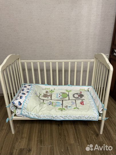 Детская кроватка