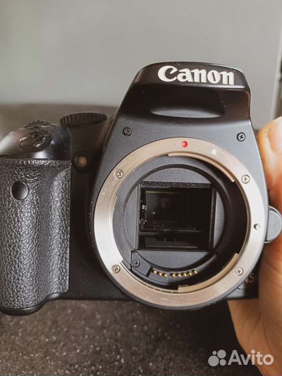 Зеркальный фотоаппарат Canon 450d