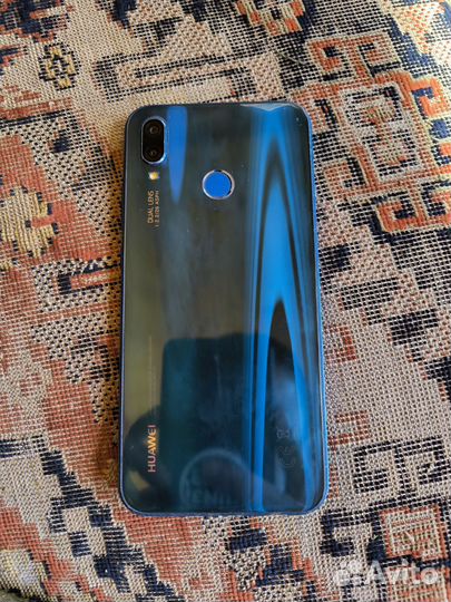 HUAWEI P20 Lite, 4/64 ГБ