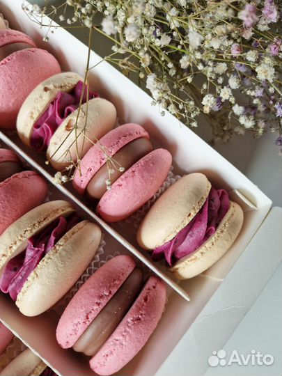 Десерты макаронс, макарон, макарун