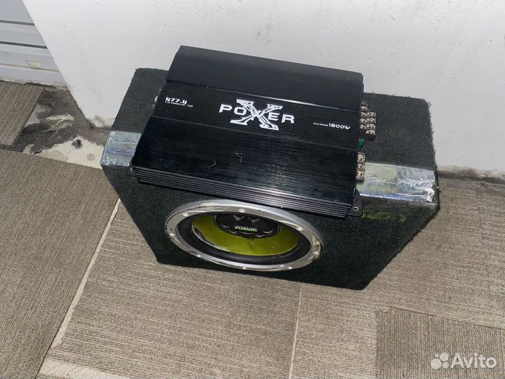 Усилитель звука и саб 10ка