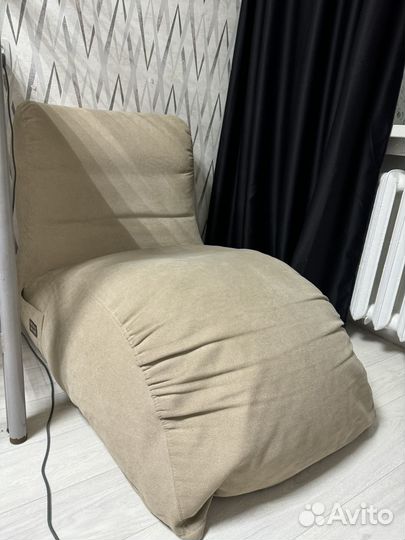 Мягкое кресло