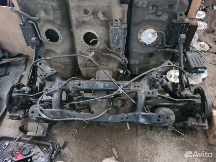 Балка подвески задняя Toyota Rav 4 2azfe 2009