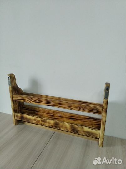 Полка для вина, настенная, из дерева