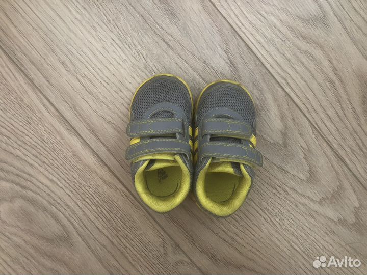 Кроссовки детские adidas