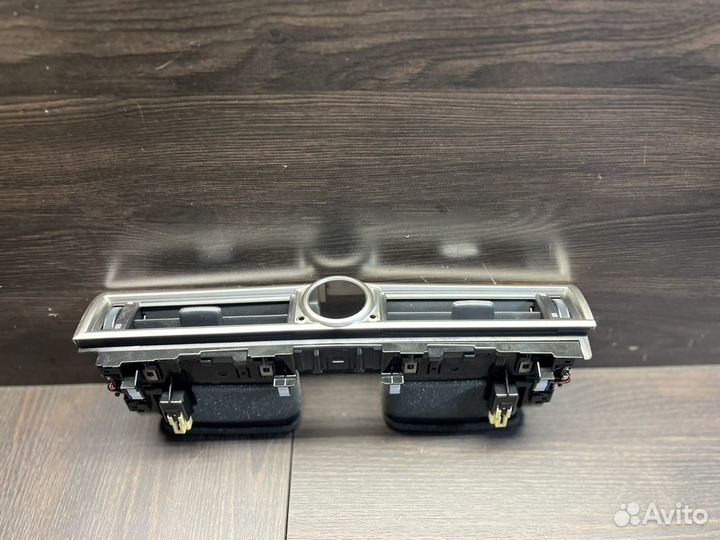 Центральный дефлектор Lexus GS4 GS250 GS350 12-15г