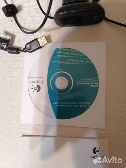 Веб камера Logitech c270