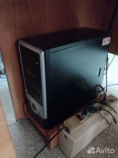 Ибп UPS Ippon Back Power Pro 400 VA (соед с пк)