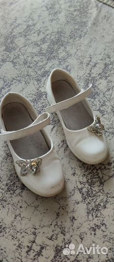 Сандали на девочку 27