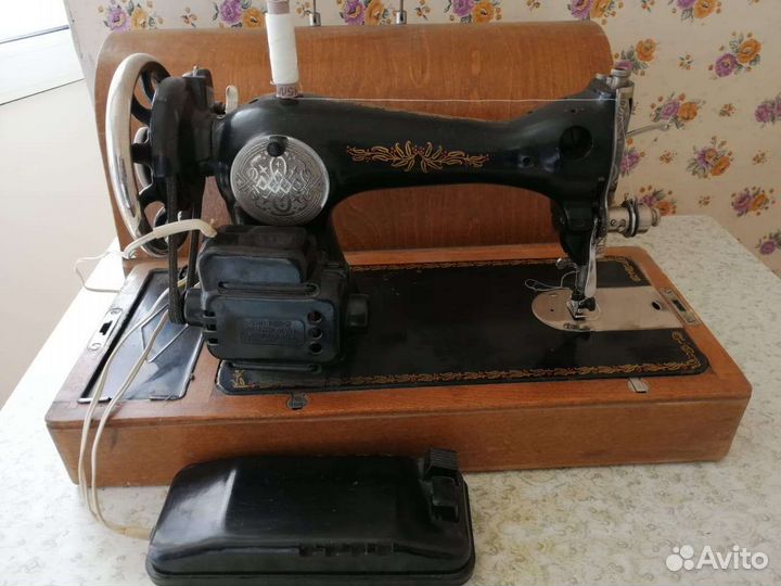 Швейная машина Подольск