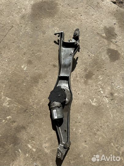 Cadillac srx трапеция дворников с моторчиком