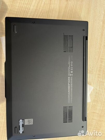 Lenovo thinkpad x1 carbon gen 12