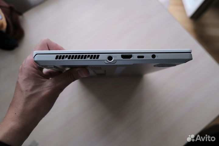 Asus ROG Zephyrus G14