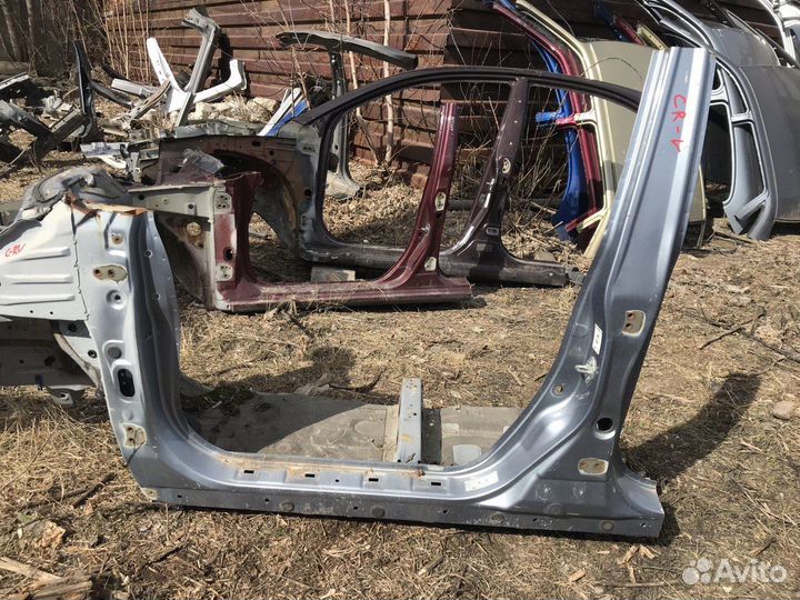 Порог левый Honda CR-V 3