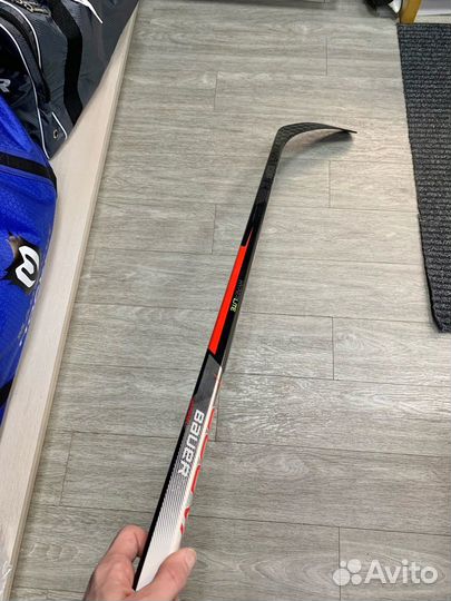 Клюшка хоккейная Bauer Vapor Hyperlite YTH (L)
