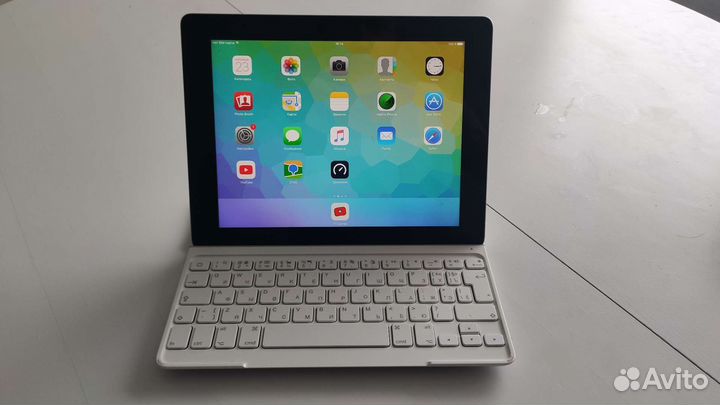 Клавиатура Logitech Ultrathin белая