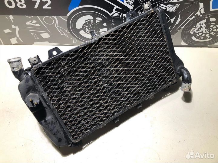 Радиатор в сборе Yamaha FZ 400 Fazer 1997г