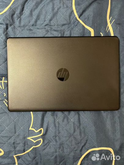 Ноутбук HP Laptop 15-bs1xx