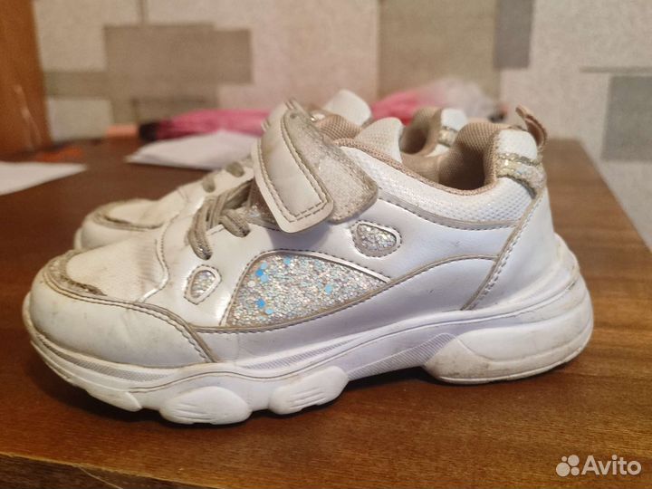 Кроссовки для девочки 31 размер