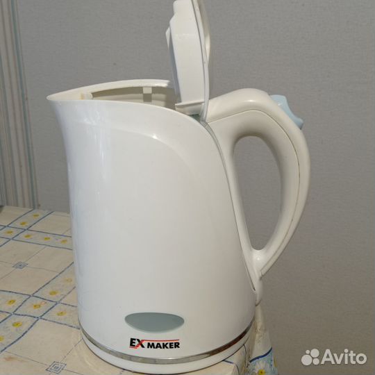 Чайник электрический бу