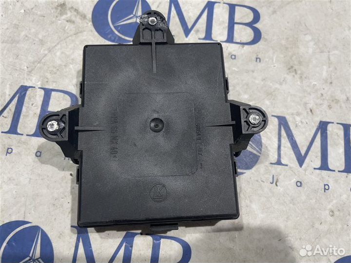 Блок управления двери задний правый Mercedes-Benz