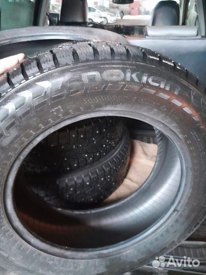 Nokian Tyres Hakkapeliitta 9 225/65 R17 23E