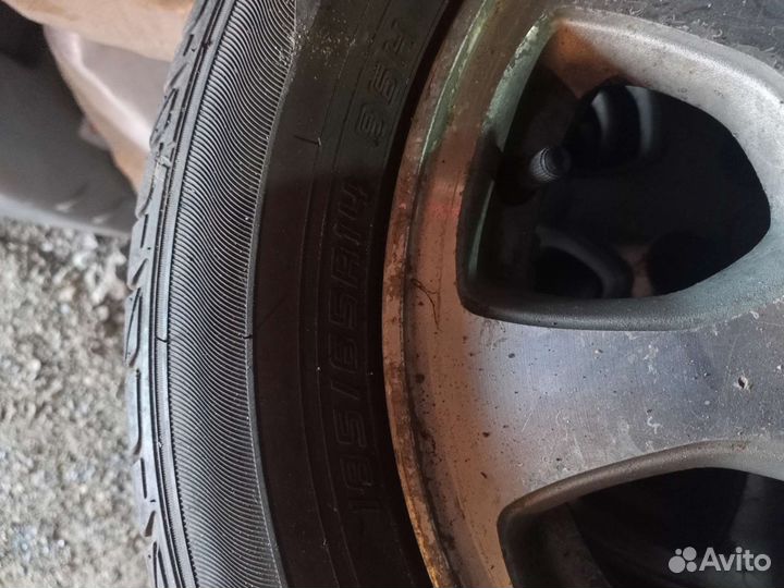 Dunlop DV-01 14/65 R14