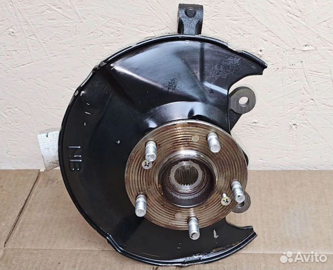 Кулак поворотный передний правый Honda Civic 4D