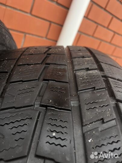 Dunlop Winter Maxx 215/65 R16 98