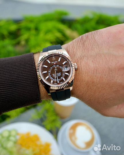 Часы Rolex Sky-Dweller 42 mm