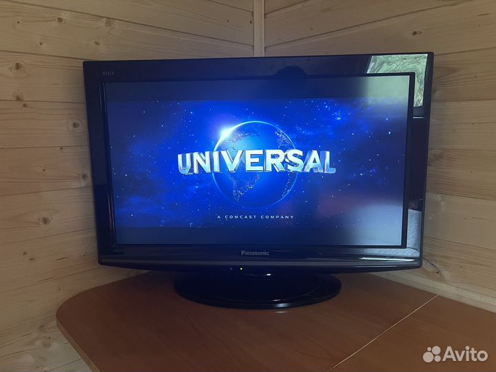 Телевизор panasonic 26 дюймов (66см)