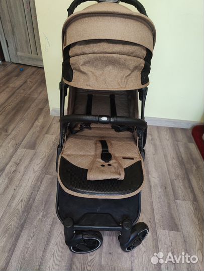 Прогулочная коляска babalo