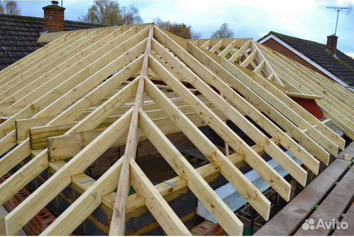 Бригада строителей