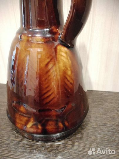 Глиняный кувшин с рюмками, СССР