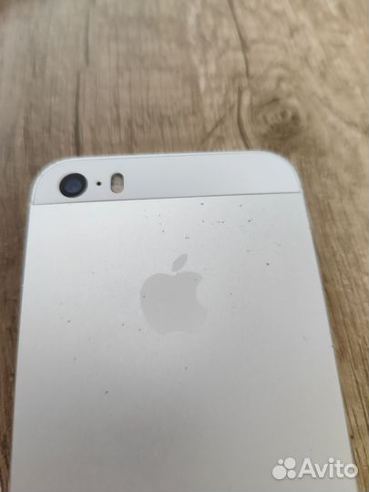 iPhone 5S, 16 ГБ