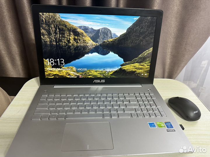 Ноутбук asus