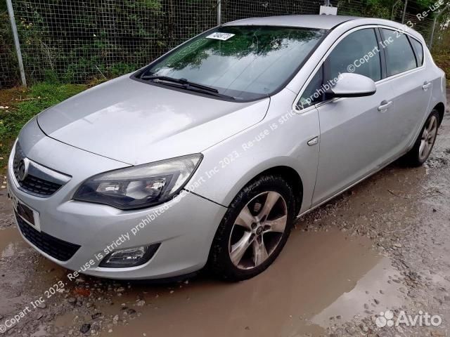 Привод передний левый opel astra J 2010