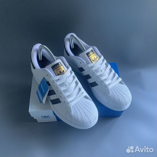 Кроссовки Adidas Superstar