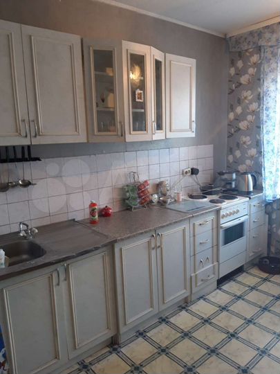 3-к. квартира, 63 м², 1/9 эт.