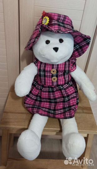 Мягкая игрушка поет песню