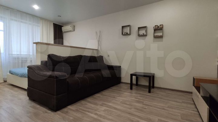 2-к. квартира, 46 м², 1/9 эт.