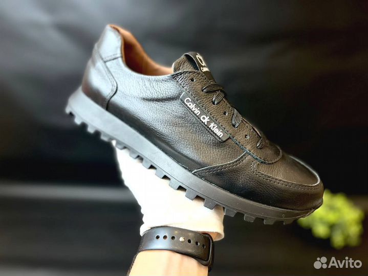 Кроссовки Calvin Klein эргономичные