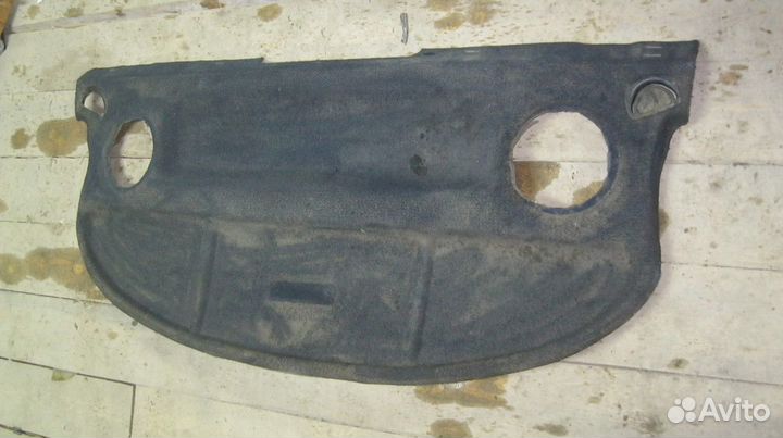 Полка багажника Audi 80 B3