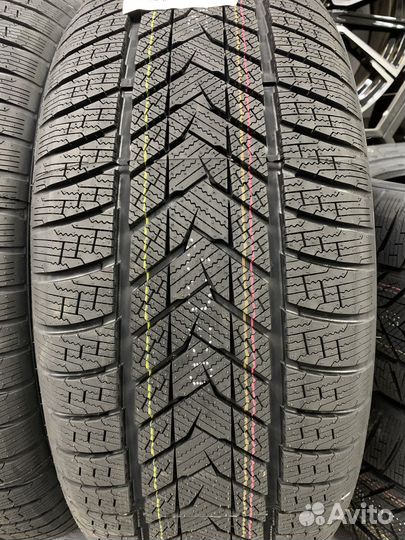 Zmax Winterhawke II 275/45 R21 и 315/40 R21 110H