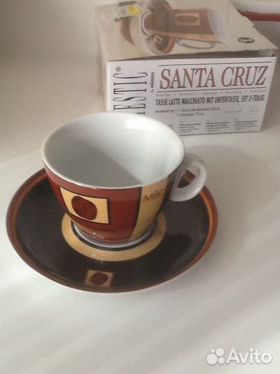 Комплект чаша с блюдцем новая