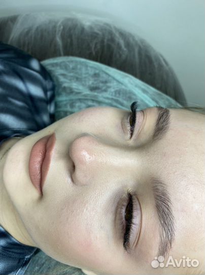 Наращивание ресниц