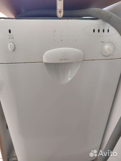 Посудомоечная машина Indesit