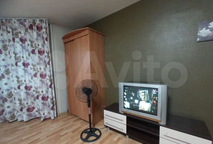2-к. квартира, 70 м², 6/10 эт.