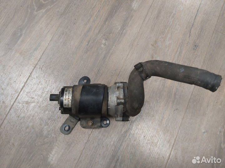 Помпа водяная Mercedes Gl 500 4Matic 166 278.928