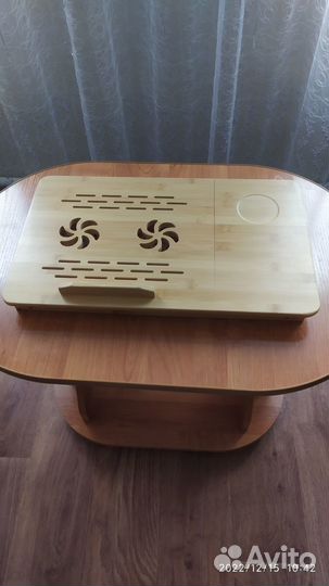 Столик для ноутбука